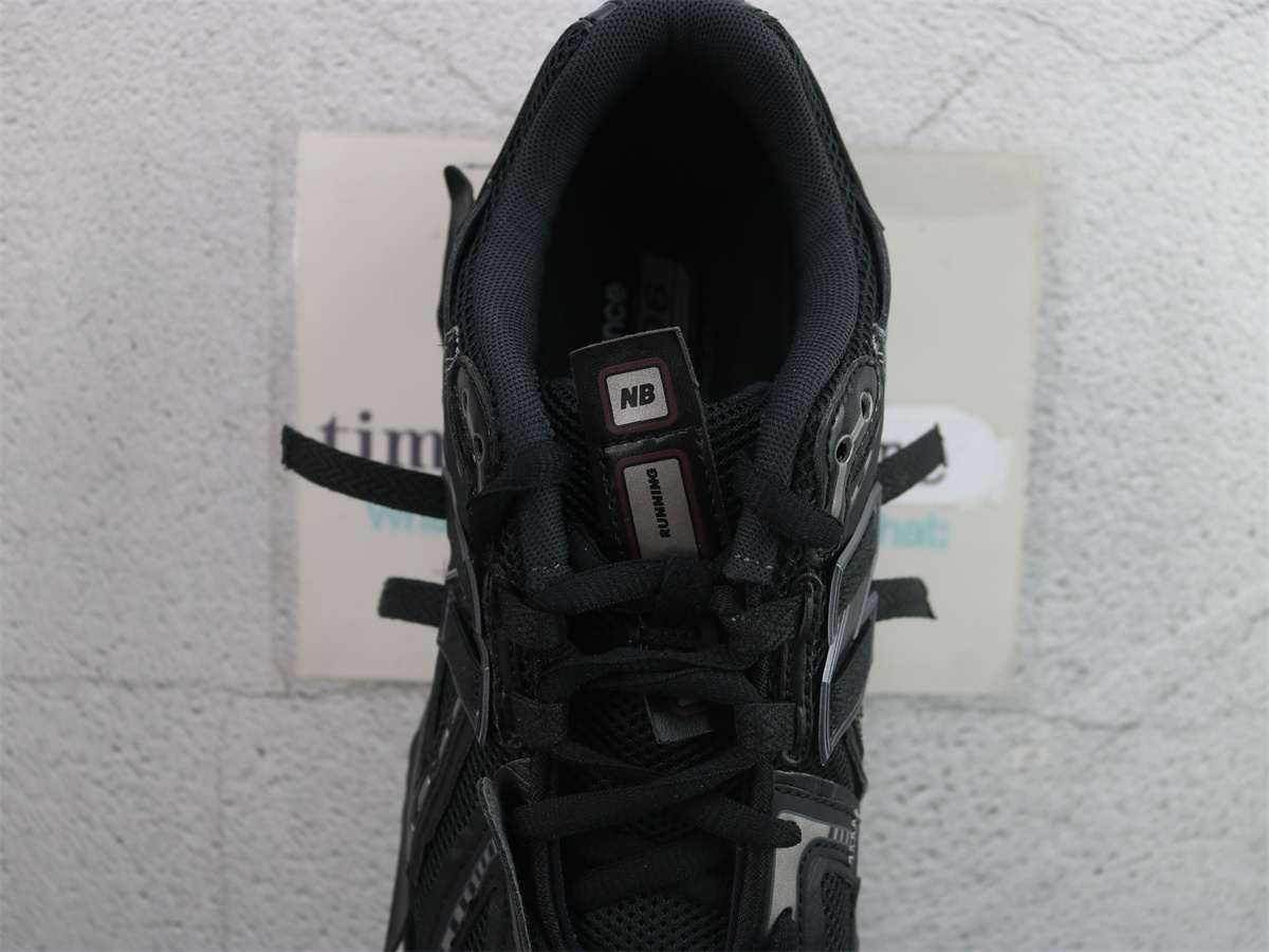 New Balance 1906A Black M1906AF